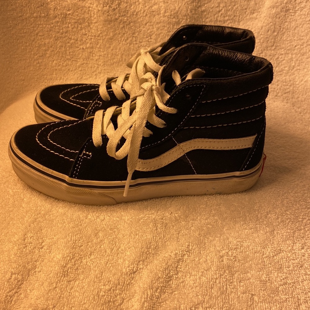Vans - Picture 3 of 7